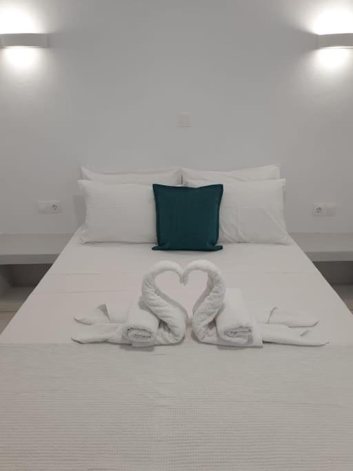 Hh Bay Apartment Логарас Екстериор снимка